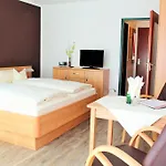 Lägenhet Swiss - Appartementhotel 3*